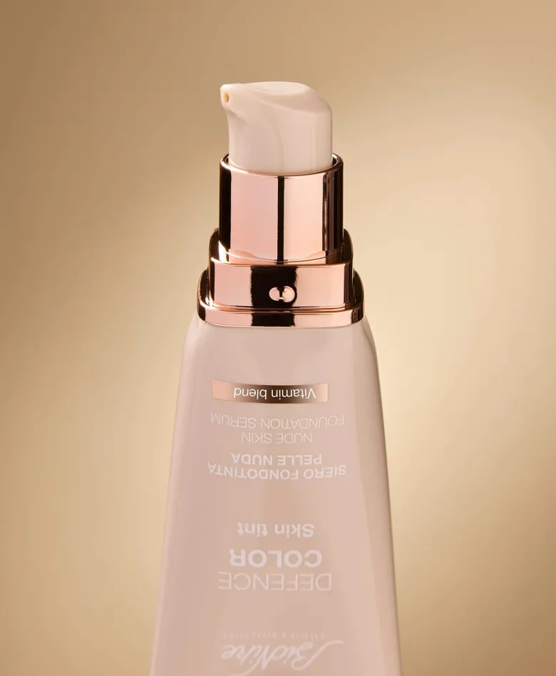 Bionike Defence Color Skin Tint Siero Fondotinta Pelle Nuda 704 Caramel 30ml