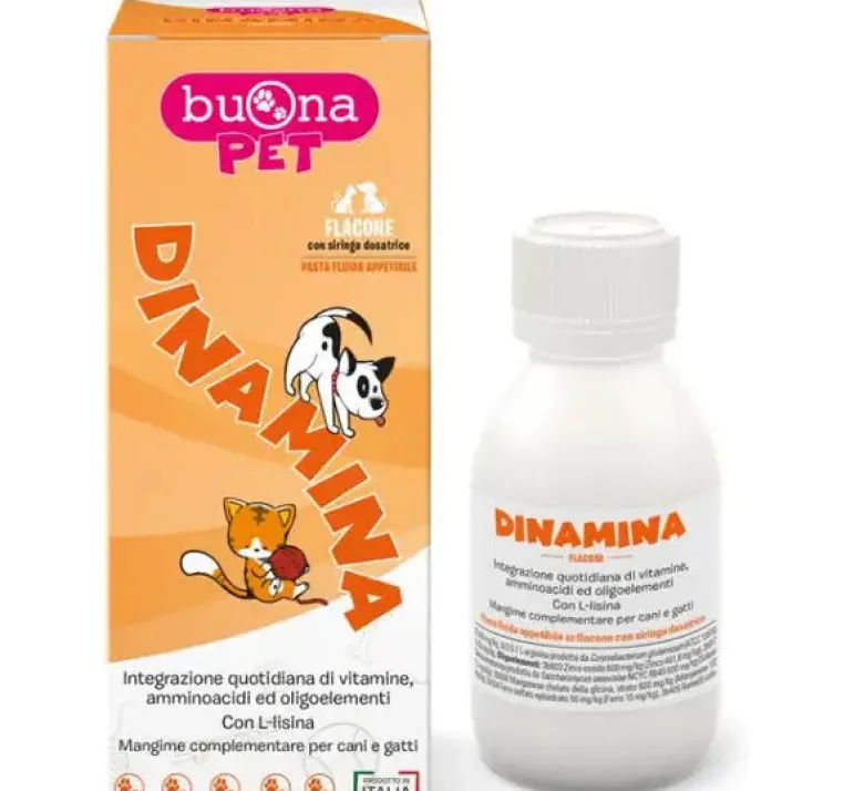 DinaminaMangime complementare per cani e gatti.Integrazione quotidiana di vitamine, amminoacidi ed oligoelementi, con L-lisina. Dinamina Flacone è formulato in pasta fluida appetibile per una quotidiana integrazione di tali elementi.L'utilizzo della siringa dosatrice consente un'accurata e facile somministrazione. Ingredienti Oli e grassi vegetali (olio di germe di mais), lieviti (lievito di birra), proteine animali idrolizzate (origine avicola), olio di pesce (60% DHA, 10% EPA) 3%, colostro in polvere 2%, mono di e tri gliceridi di acidi grassi (acido palmitico), lattoferrina 0,5%, gluconato di calcio 0,5%, gluconato di magnesio 0,5%; additivi nutrizionali: vitamine 3a700 vitamina E 6.000 mg/kg, 3a820 vitamina B1 (tiamina cloridrato) 30 mg/kg, 3a315 niacinamide 30 mg/kg, 3a831 vitamina B6 (piridossina cloridrato) 25 mg/kg, 3a825i vitamina B2 (riboflavina) 12,5 mg/kg, 3a672b vitamina A 150.000 UI/kg, 3a671 vitamina D3 10.500 UI/kg; amminoacidi: 3c322 L-lisina monocloridrato, tecnicamente pura 35.000 mg/kg, 3c3.6.1 L-arginina prodotta da corynebacterium glutamicum (ATCC 13870) 3.750 mg/kg; oligo-elementi: 3b603 zinco ossido 600 mg/kg (zinco 481,4 mg/kg), 3b817 seleniometionina prodotta da saccharomyces cerevisiae NCYC R645 600 mg/kg (selenio 1,2 mg/kg), 3b506 manganese chelato della glicina, idrato 600 mg/kg (manganese 132 mg/kg), 3b104 ferro solfato eptaidrato 50 mg/kg (ferro 10 mg/kg), 3b405 rame(ll)solfato pentaidrato 30 mg/kg (rame 7,6 mg/kg), 3b201 potassio ioduro 1,5 mg/kg (iodio 1,1 mg/kg); additivi tecnologici: E551b silice colloidale, 1b306(i) tocoferoli estratti da oli vegetali; componenti analitici (%); proteina grezza: 13,98; fibra grezza: 0,1; grassi grezzi: 7,2; ceneri grezze: 4,59; umidità: 1,88; calcio: 0,08; magnesio: 0,04. Modalità d'uso Agitare bene il flacone prima dell'uso, svitare il tappo ed inserire la siringa nell'apposito adattatore. Capovolgere il flacone ed estrarre la razione giornaliera indicata in tabella. Riposizionare il flacone in verticale, rimuovere la siringa e richiudere il flacone. Somministrare il prodotto direttamente in bocca all'animale o disperso nel cibo gradito. Completare la razione giornaliera con l'alimento abituale.