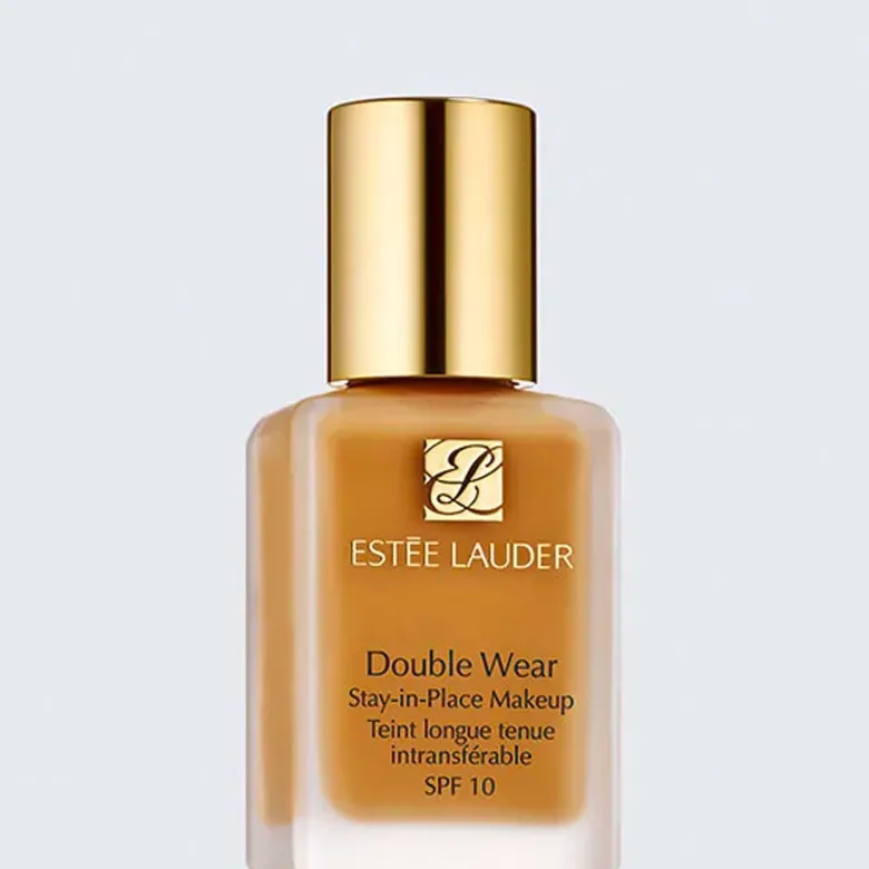 Double Wear Stay-in-Place SPF10