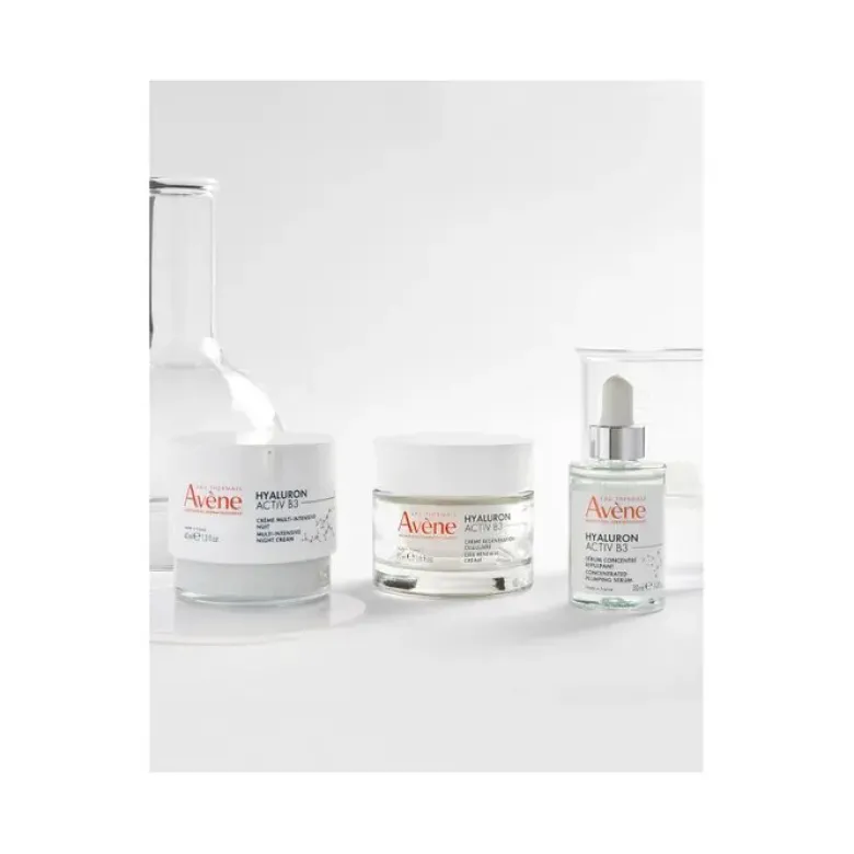Eau Thermale Avène Hyaluron Activ B3 Siero Concentrato Rimpolpante Antirughe 30ml