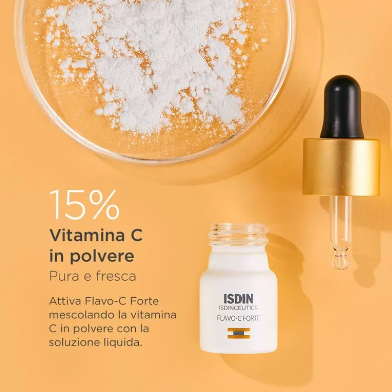 Flavo-C Forte è un potente siero viso intensivo con il 15% di vitamina C pura e fresca che rivitalizza, illumina e aiuta a ridurre i segni di affaticamento della pelle.