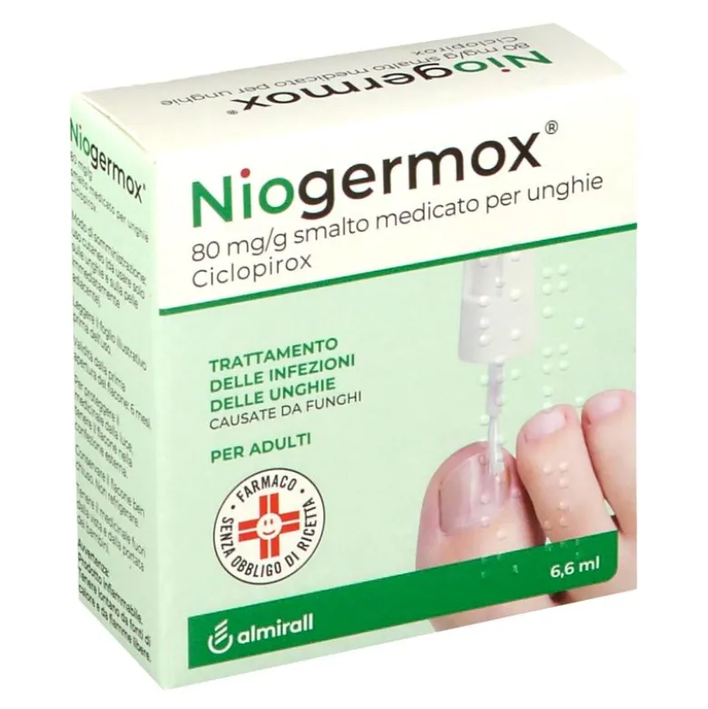 Niogermox Smalto medicato per unghie 6,6 ML