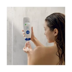 Nivea Bagnodoccia Care & Aloe Bagnoschiuma Cremoso E Idratante Al Profumo Di Aloe Vera 650ml