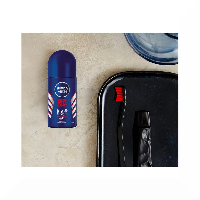 Nivea Men Dry Impact Deodorante Roll on Uomo Per 72h Di Protezione Antitraspirante 50ml