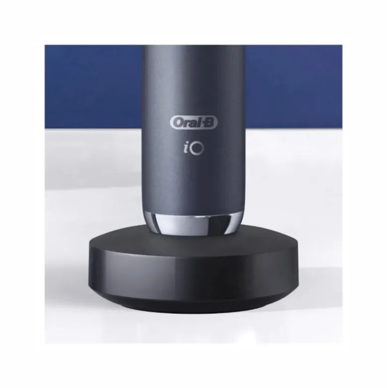 Oral-B iO 9 spazzolino elettrico ricaricabile colore nero + 2 testine di ricambio