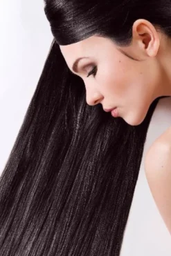 Sanotint Tinta per capelli al miglio dorato ed agli estratti vegetali 02 Bruno