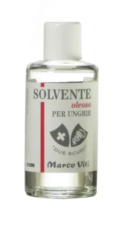 Solvente oleoso per unghie